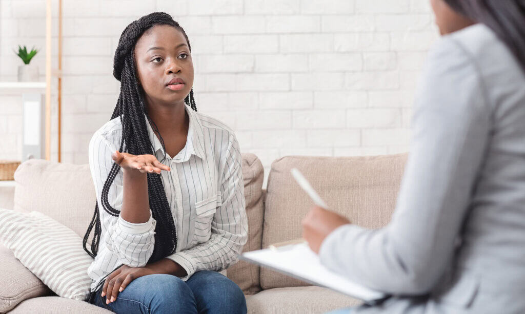 women talking with admissions about fentanyl rehab in new jersey 