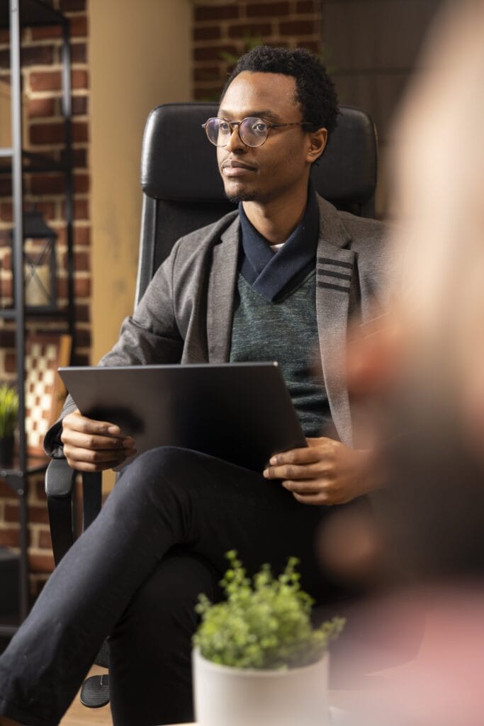 Therapist speaking with client at addiction treatment in New Jersey